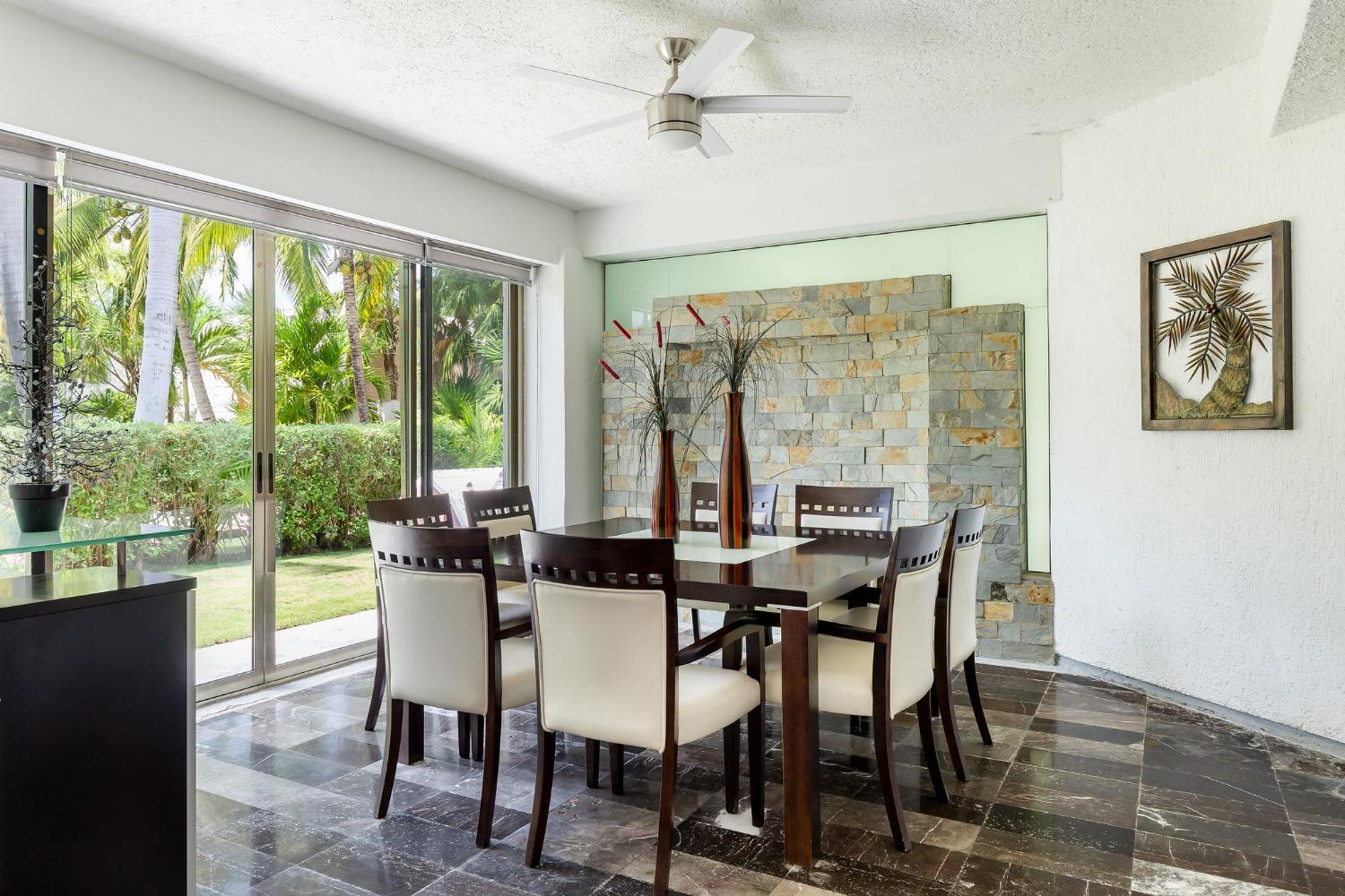Large House - Walking To Beach - 10 Guests! Cancún Buitenkant foto